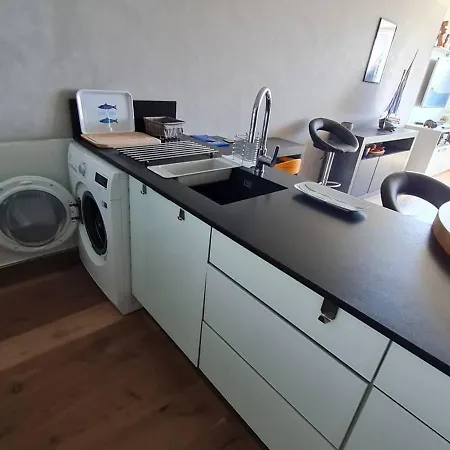 Appartamento Le Brusc, 2 Pièces, 4 Personnes - Fr-1-316-258 *